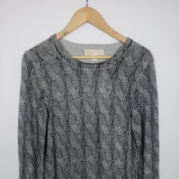 MICHAEL Michael Kors Dresses & Skirts - Michael Kors Gray Knit Sweater Dress Chain Print size XS with stretch
